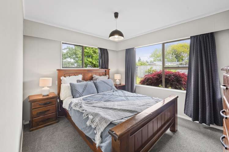 83 Carlyle Street Leamington_8