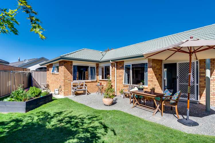 7 Forbury Way Taradale_14