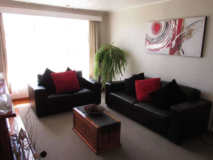 22 Stamford Place Masterton_10