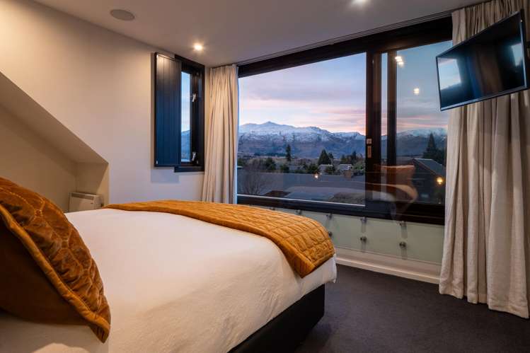 1 Wellswood Way, Quail Rise Lower Shotover_11