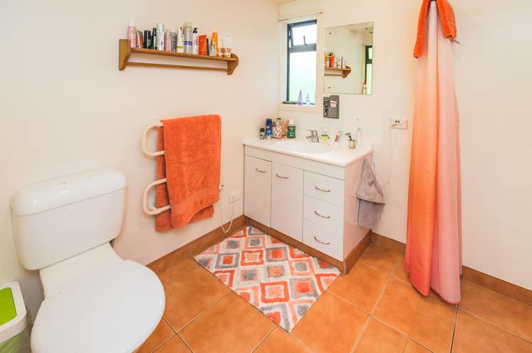 225 No 3 Line Wanganui East_8