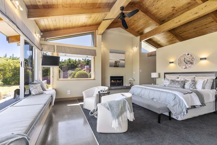 66 Porterfield Road Whitford_21