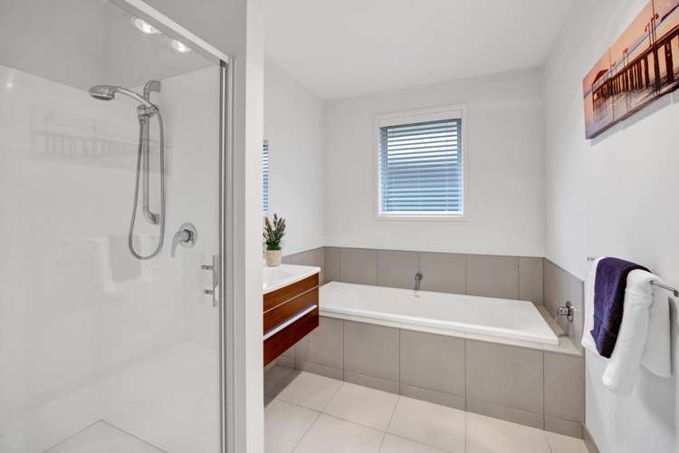 16 Jules Crescent Bell Block_21