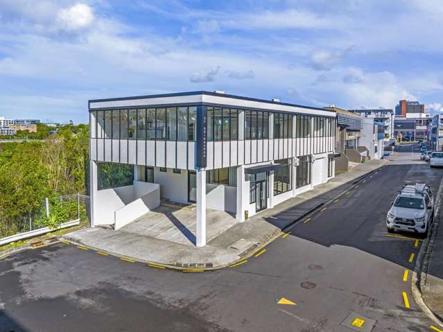 Immaculate CBD fringe standalone