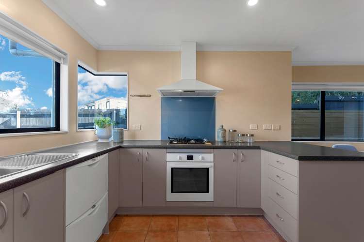 338a Glengarry Road Glen Eden_6