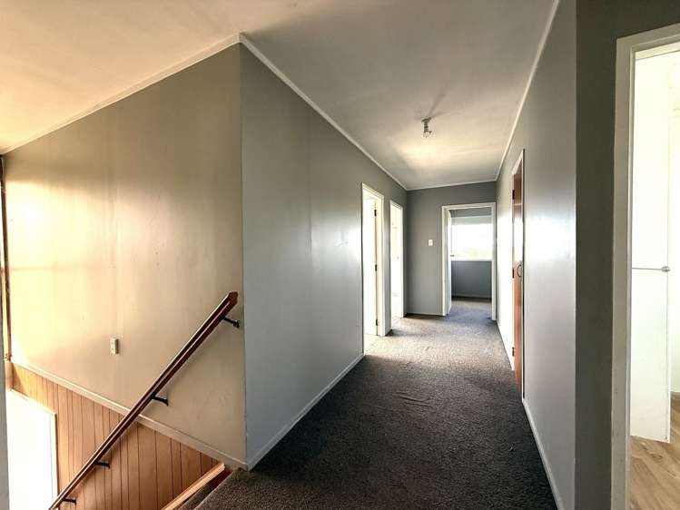 2/140 Metcalfe Road Ranui_13