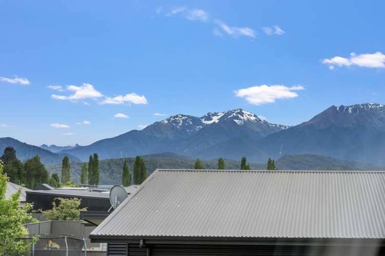 34 Breaksea Street Te Anau_11