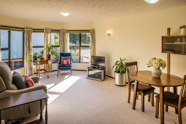 7e School Road Plimmerton_1