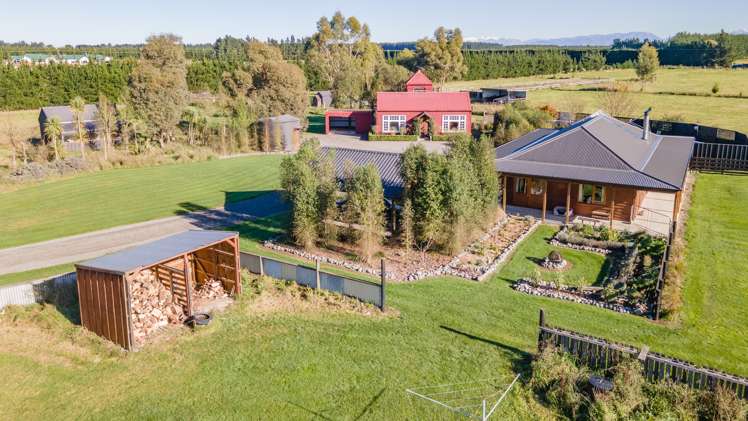 2824 South Eyre Road West Eyreton_21