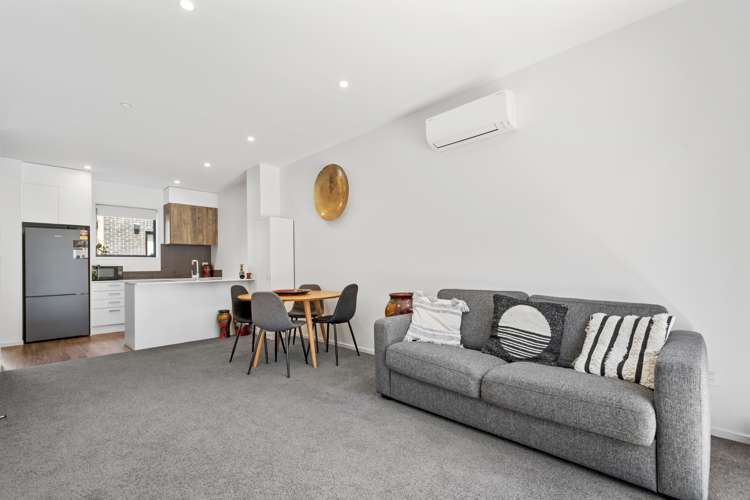 8 Arvo Lane Hobsonville_6