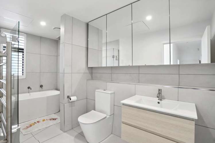 45b Hudson Bay Road Hobsonville_15