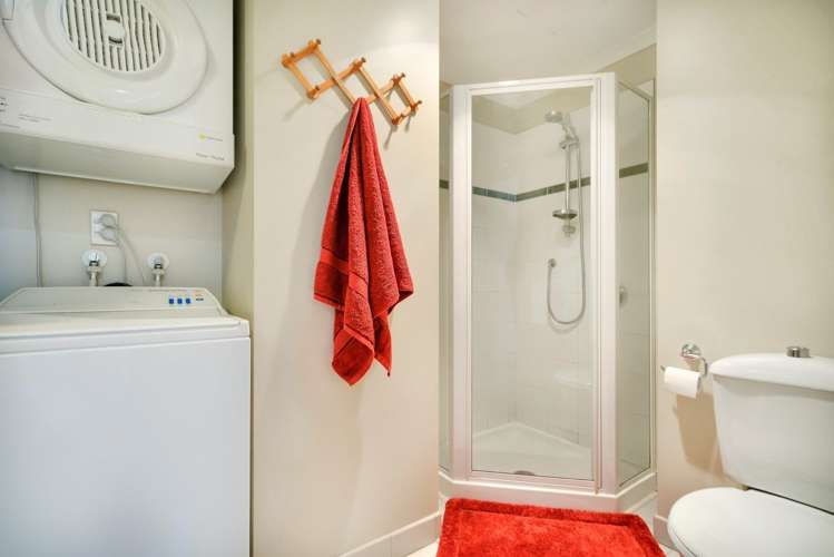 4bs/1 Emily Place Auckland Central_7