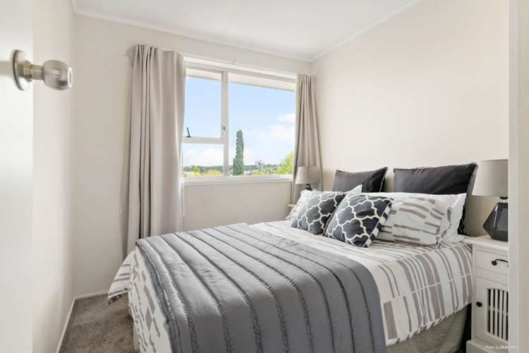 30 Ripon Crescent Meadowbank_9