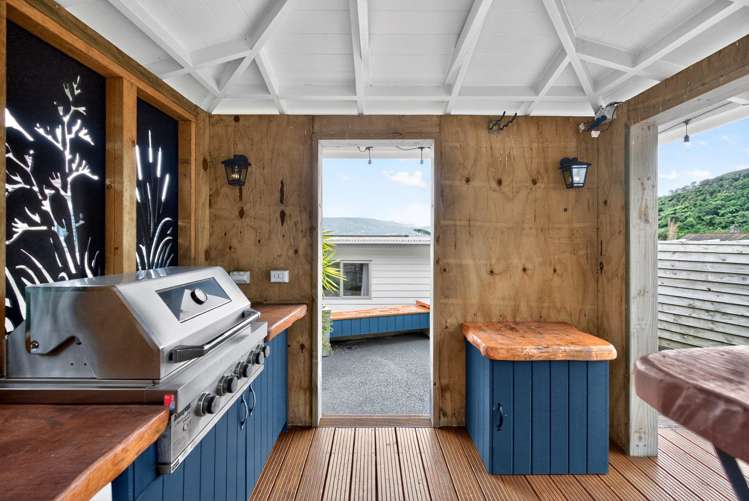 54 Wilkie Crescent Naenae_25