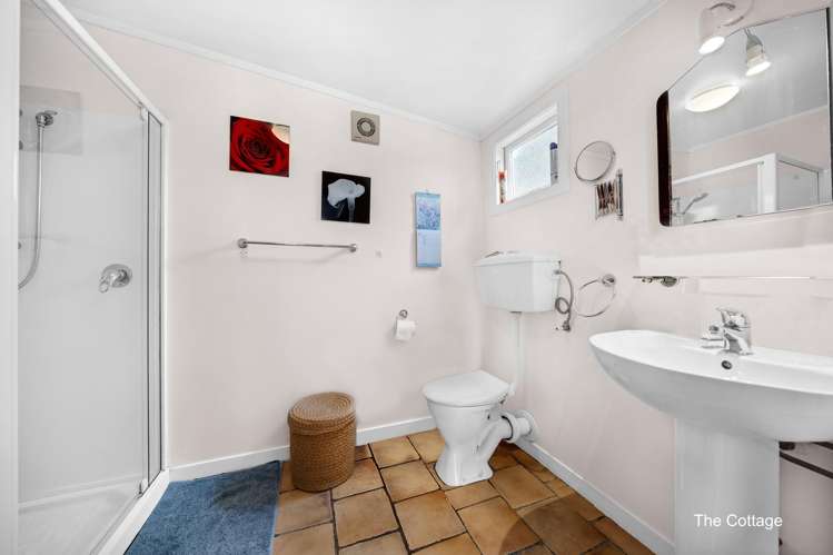 216 Ness Valley Road Clevedon_39