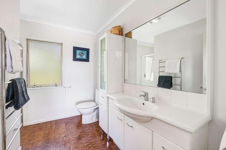 2 East Street Mahurangi East_5