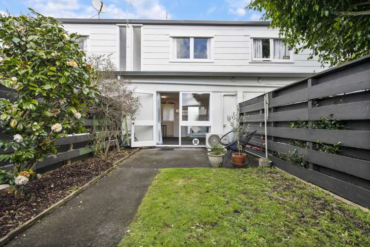 2/111 Melrose Road Mount Roskill_14