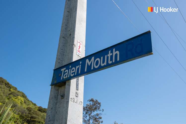 37 Riverside Road Taieri Mouth_23