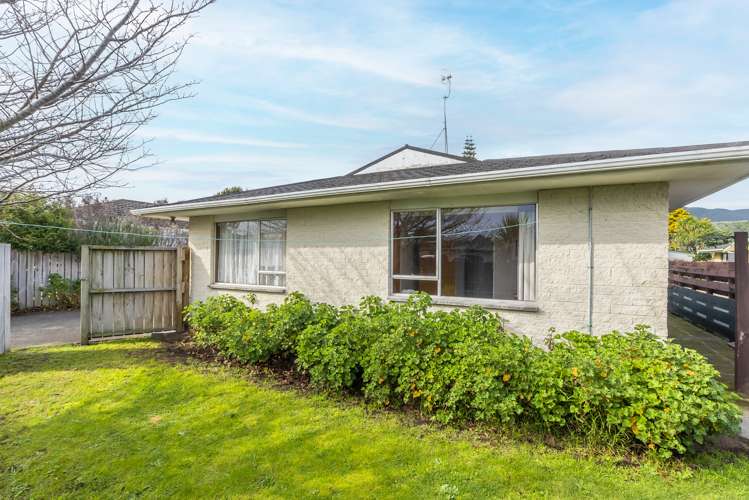 1/102 Hillcrest Road Raumati Beach_16