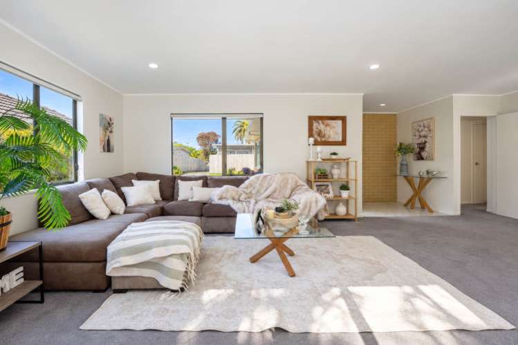 2/155 Portage Road New Lynn_9