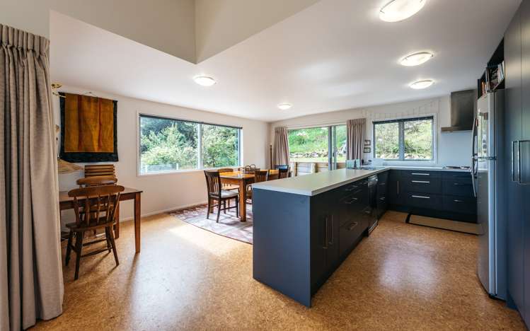 142 Waiheke Road Waiheke Island_5