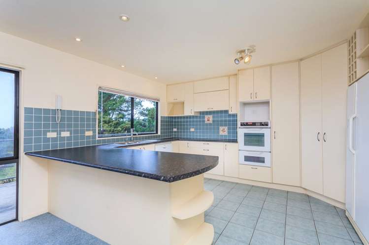 1007 East Coast Road Redvale_11