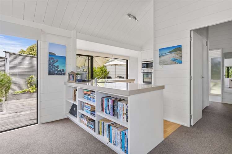 5 Claxton Avenue Pauanui_8