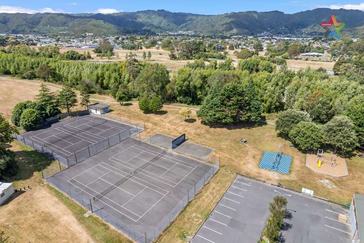 13 Owen Street Belmont_24