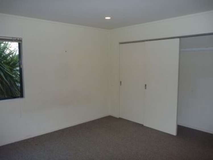 18/61a Birkdale Road Birkdale_7