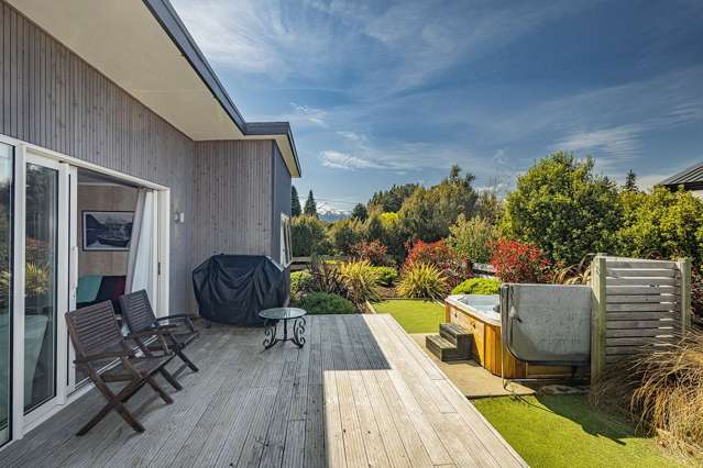 6 Magnolia Way Ohakune_2