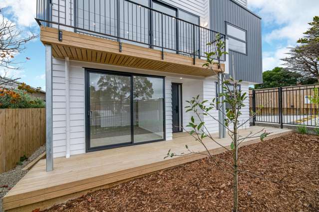 1/71 West Coast Road Glen Eden_4