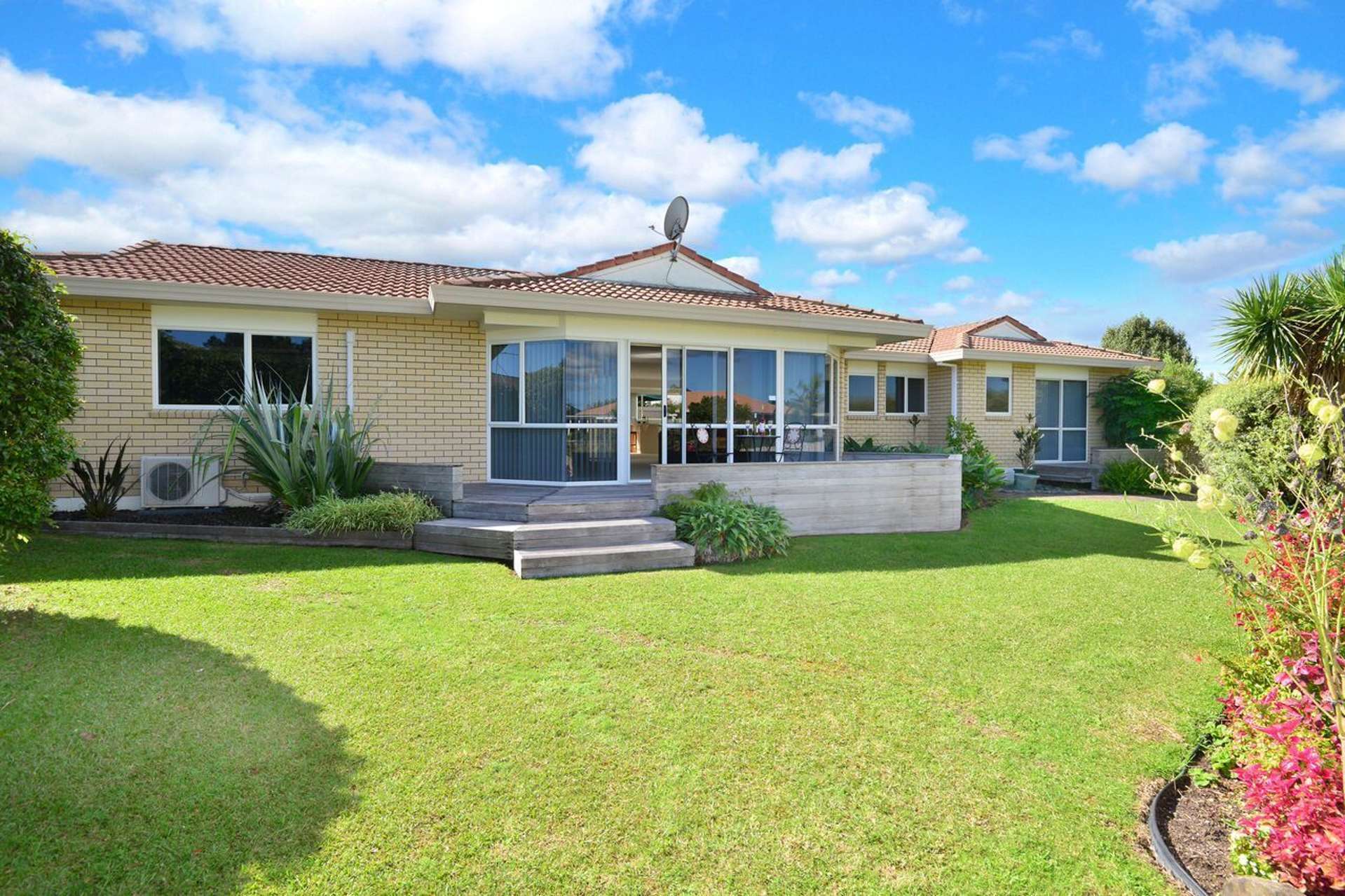 7 Mcgowan Place Orewa_0