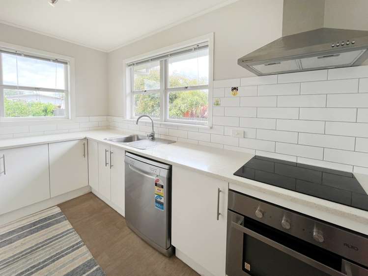 7 Lynette Place Mangere_3