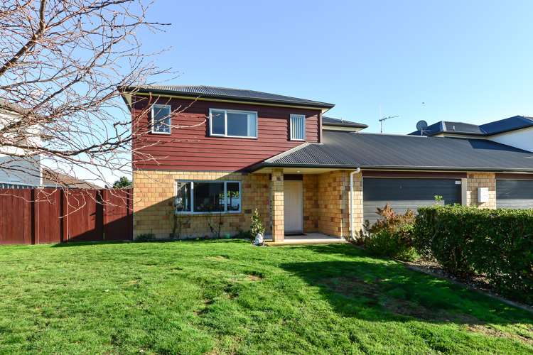 1 Rene Way Huntington_20