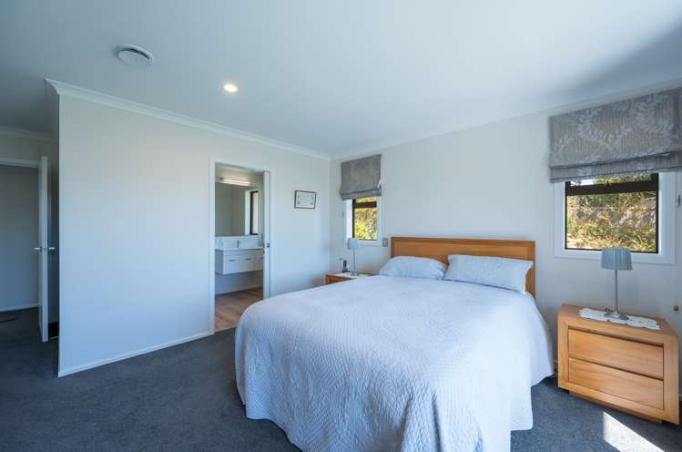 44 Concordia Drive Richmond_10