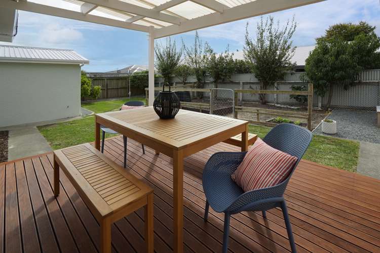 19 Selbourne Avenue Richmond_4