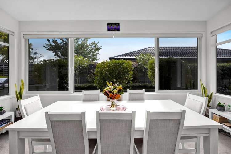 27 Montague Grove Stratford_10