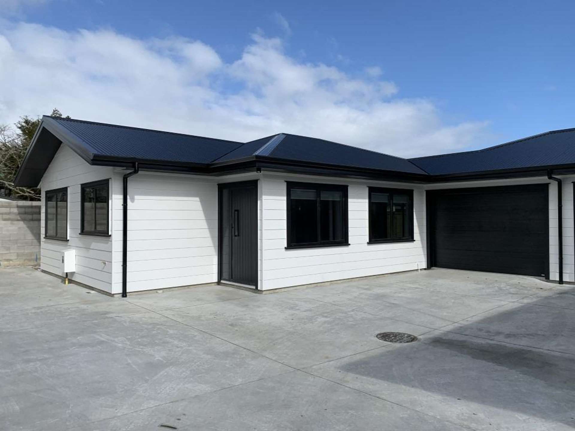2/65 Aberdeen Drive 1057_0