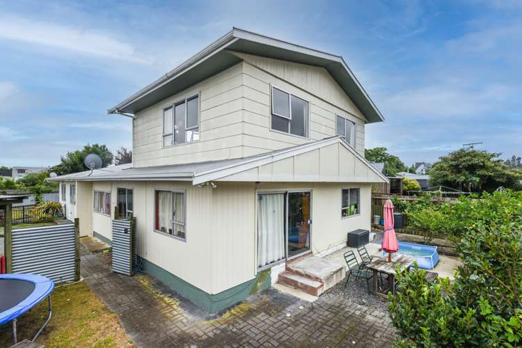 2/8a Palm Avenue Stoke_14