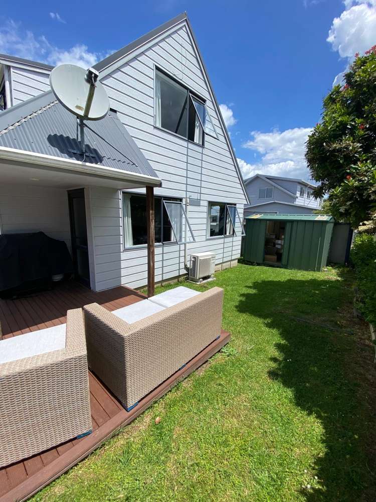 24B Warwick Place Brookfield_12