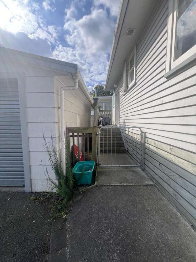 194B Rifle Range Road 11210_2