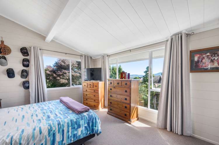 115 Basley Road Owhata_10