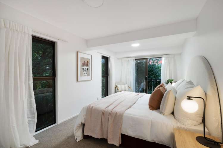 8 Hill Road Palm Beach_13