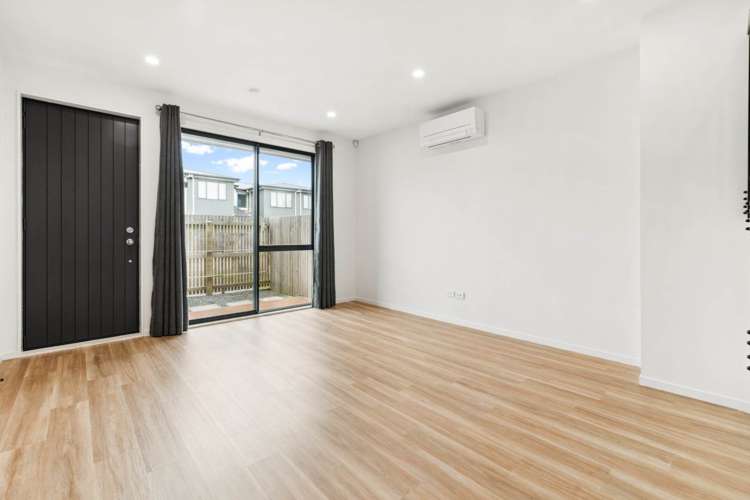 9 Serpent Road Flat Bush_6