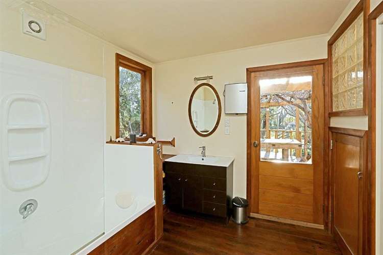 10 Tomoana Road Mahora_16