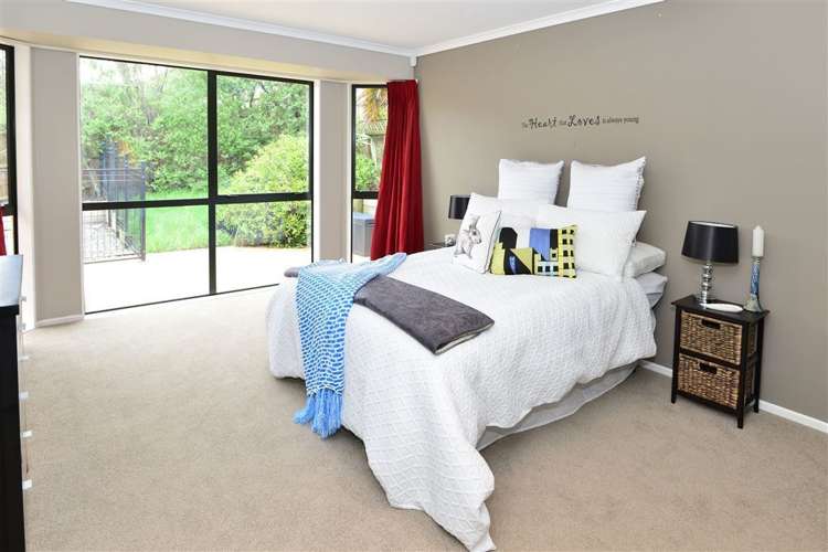 149 Roberta Crescent Orewa_11