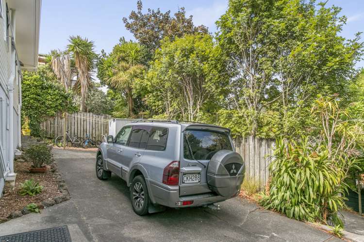 1/200 Verbena Road Birkdale_17