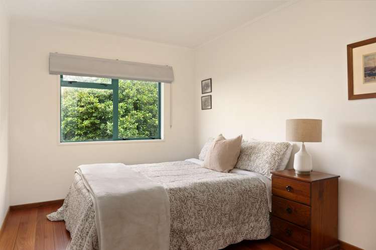 36 Sirrah Street Okitu_21