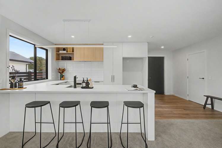156 Kew Road_5