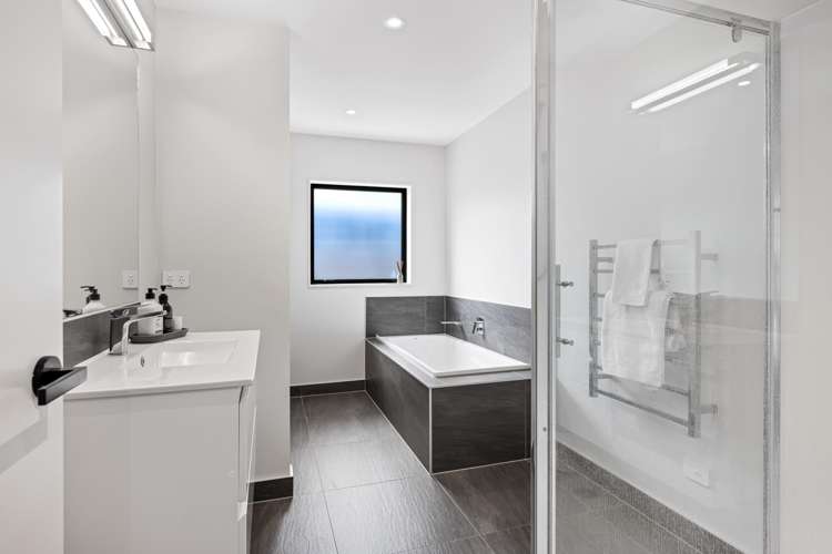 10 Alfred Peter Crescent Warkworth_14